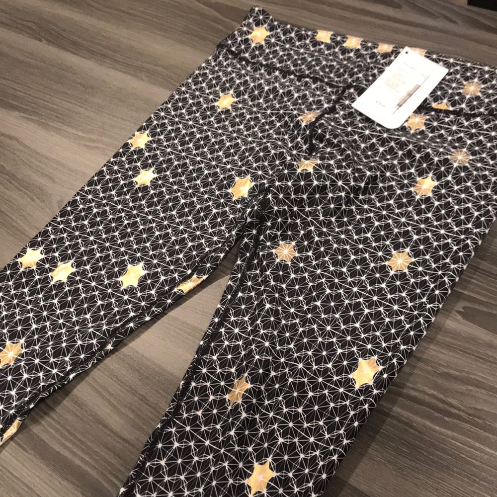 Fabletics Stardust Print - Stretchy - Picture 6 of 6